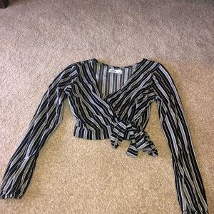 Cropped Tie Long Sleeve